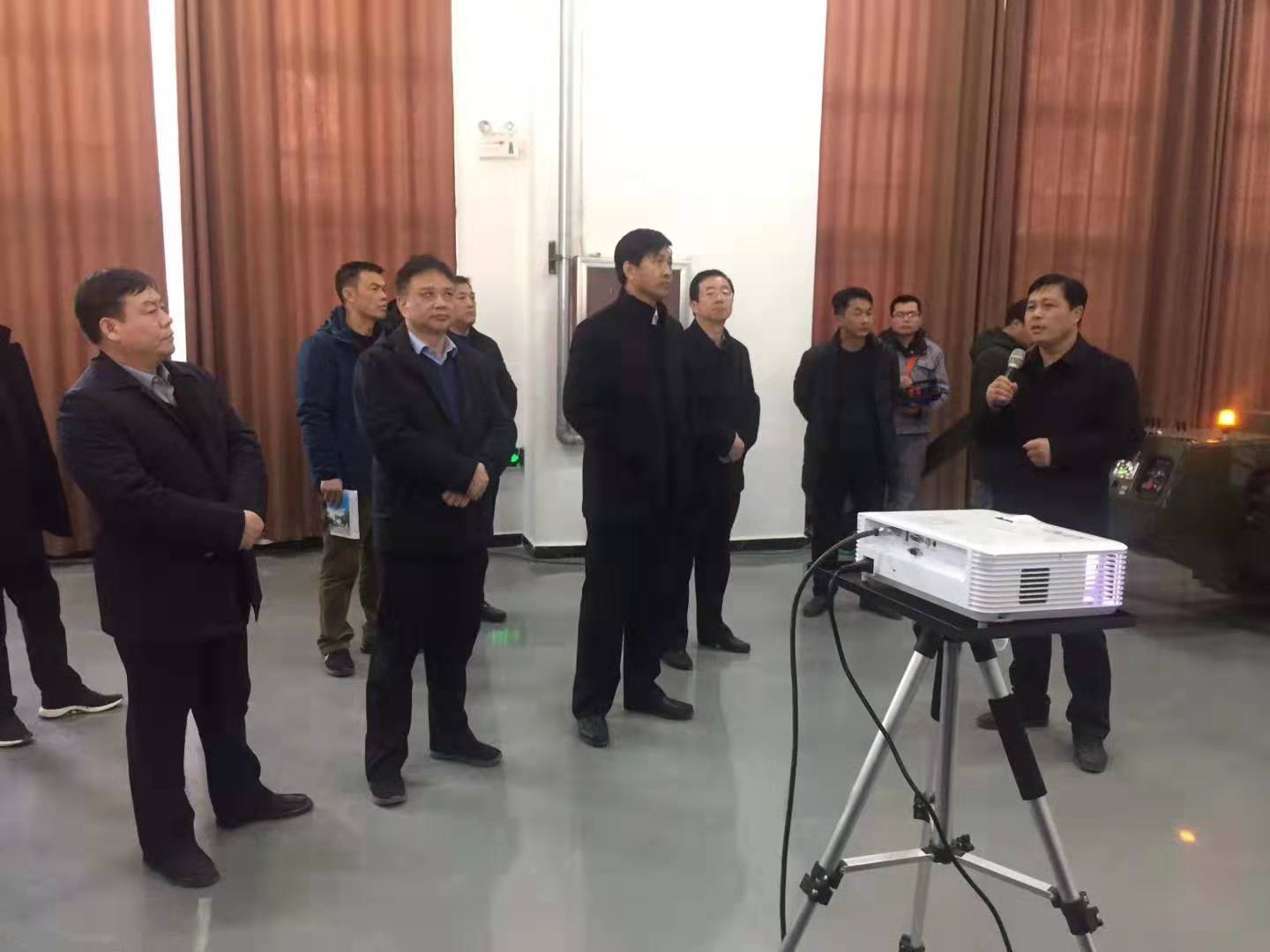 河南嫩草影院機械（xiè）設備（bèi）有限公司（sī）